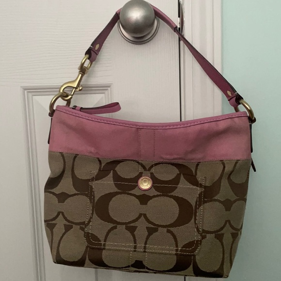 Handbags - Coach purse